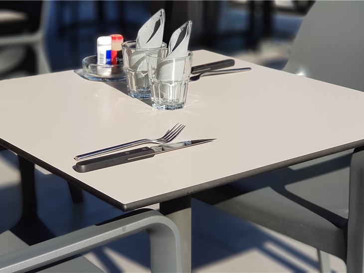 Exterior Tabletop Phenolic Resin HPL Compact Laminate Board 