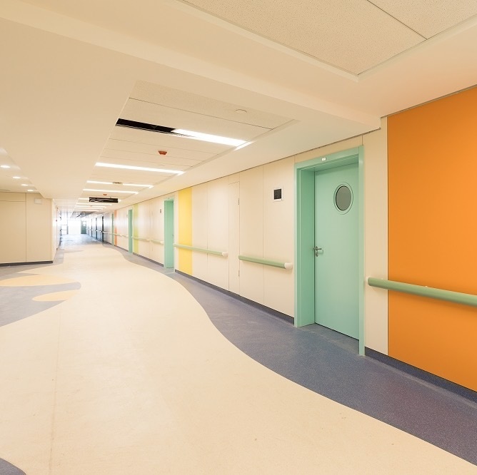 Anti Bacterial Hospital Clean Room Corridor Interior Wall Cladding Phenolic Resin Panel HPL Compact Laminate Board